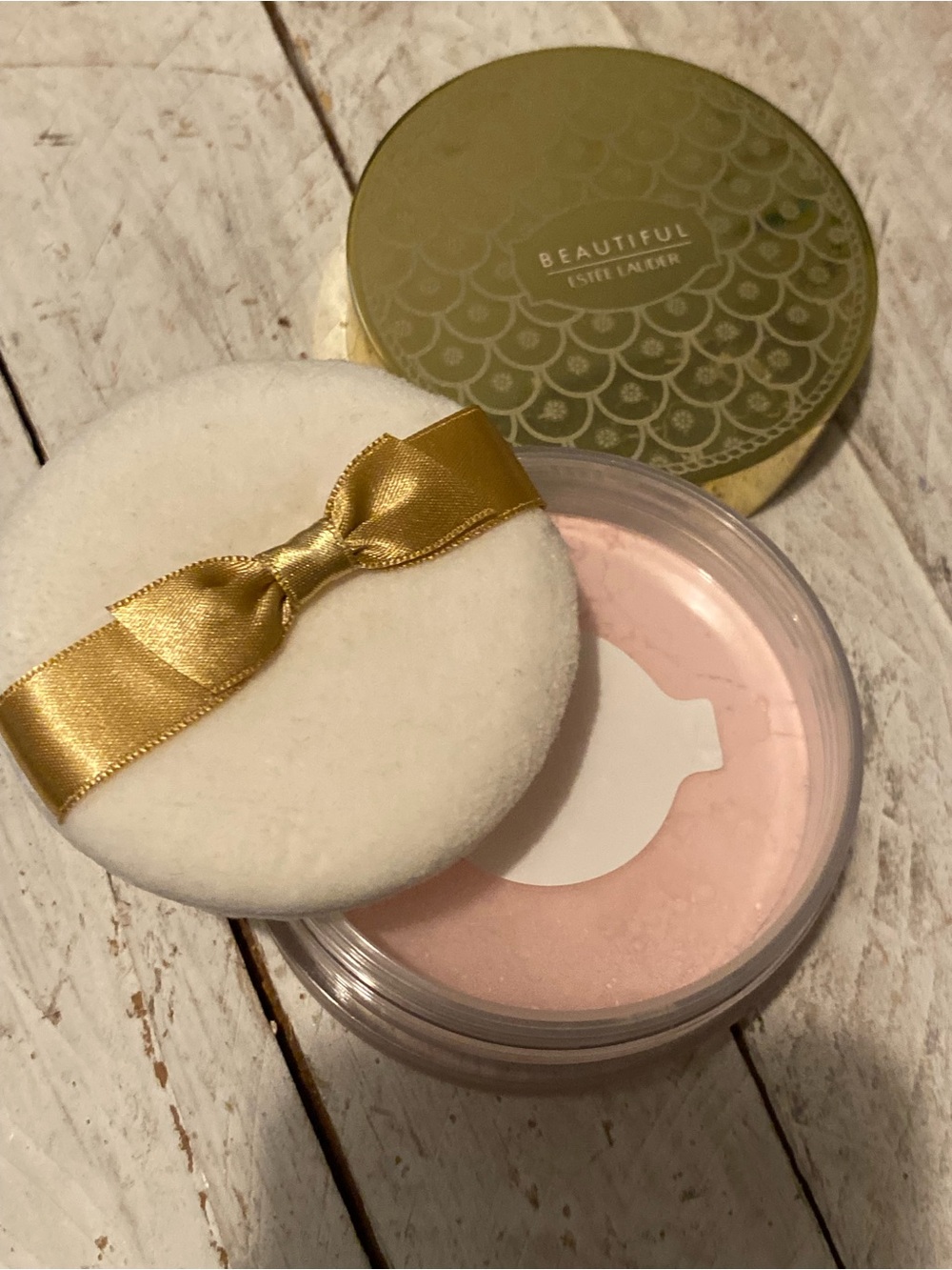 New Estee Lauder Beautiful Translucent Pink Face Powder with Puff